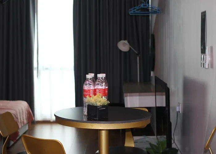 Summer Suites Apartment-The Summer Shopping Mall