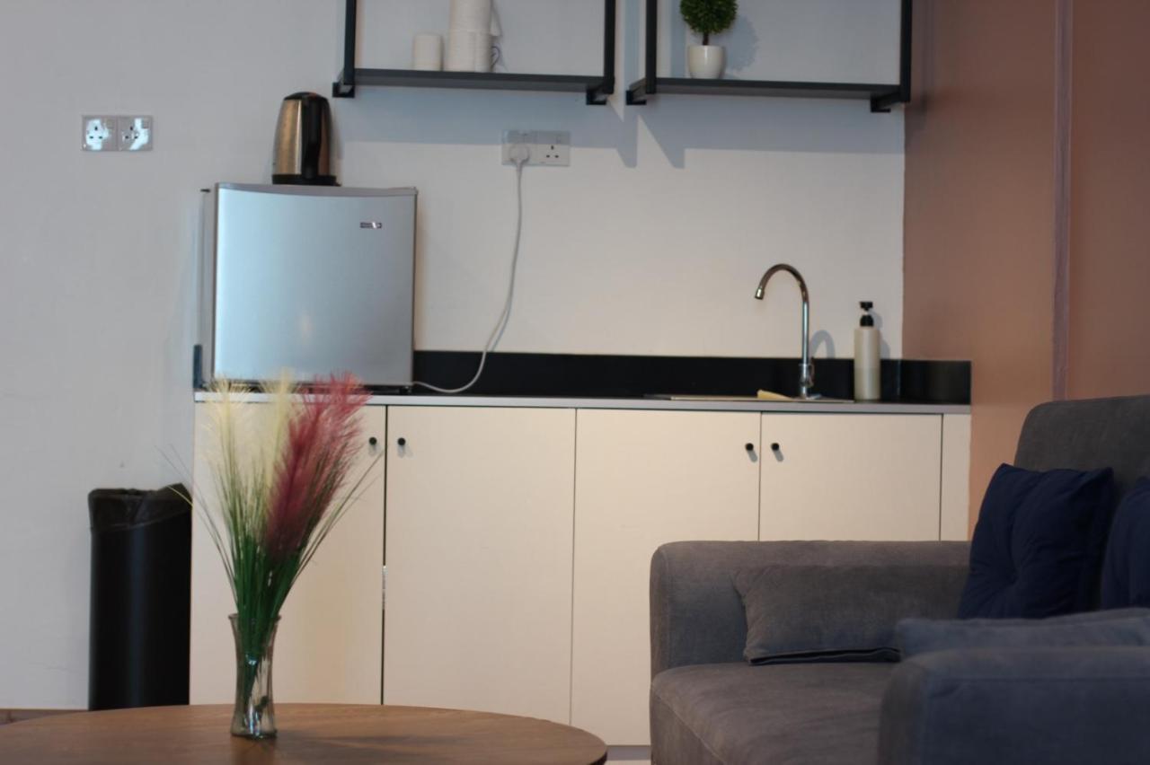 Summer Apartment-the Summer Shopping Mall Apartment